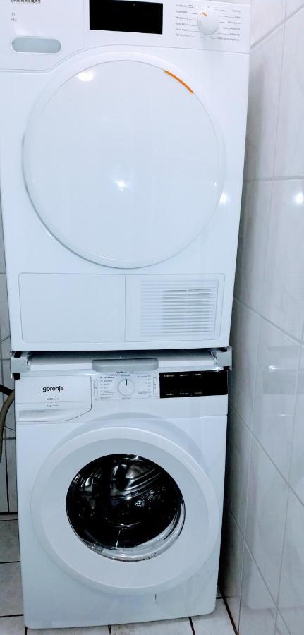 Julia'S Monteur Oase - Premium Apartment Exklusiv Fuer Solo-Reisende Ennepetal Esterno foto